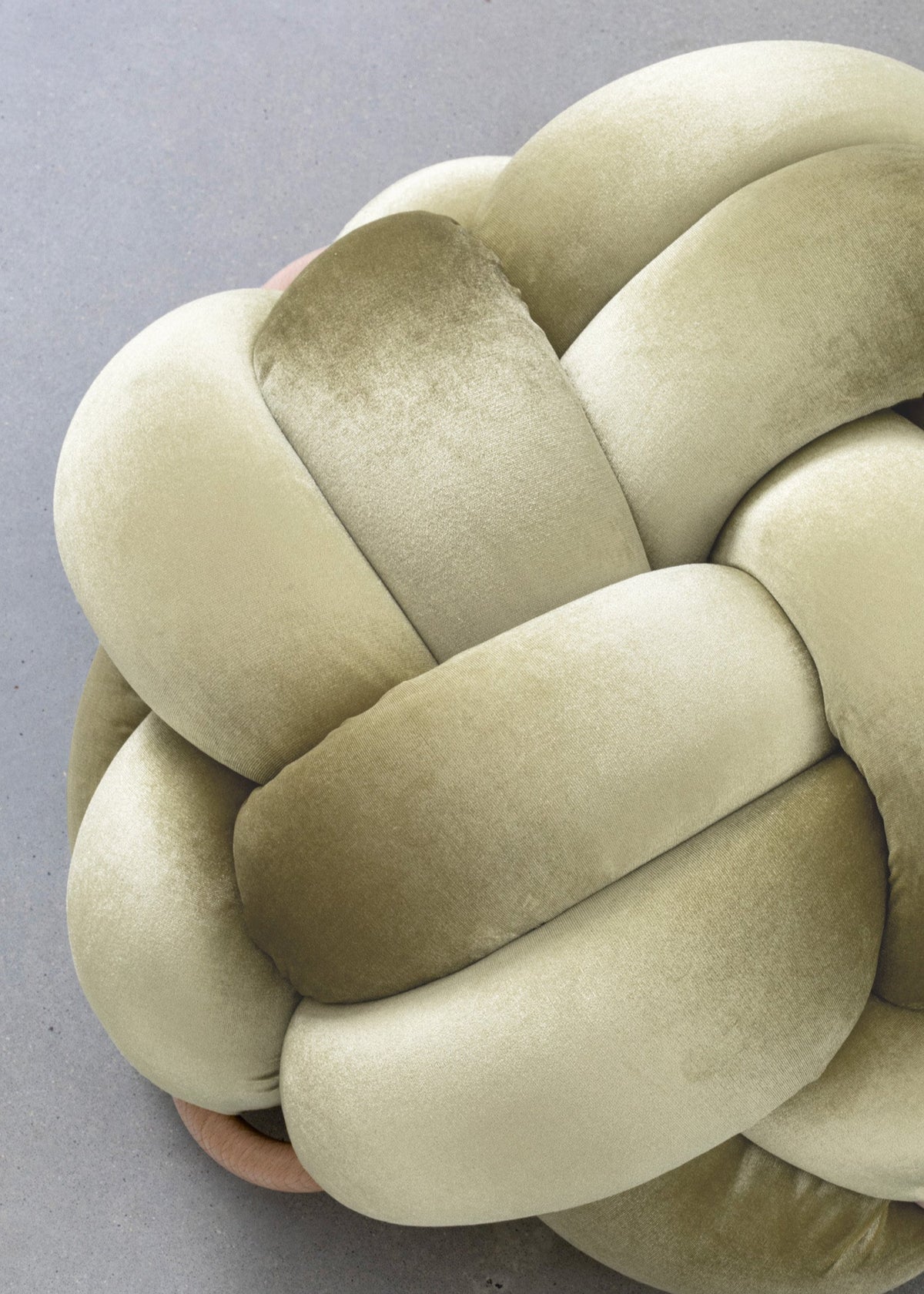 (L) Ivory Knot Ottoman