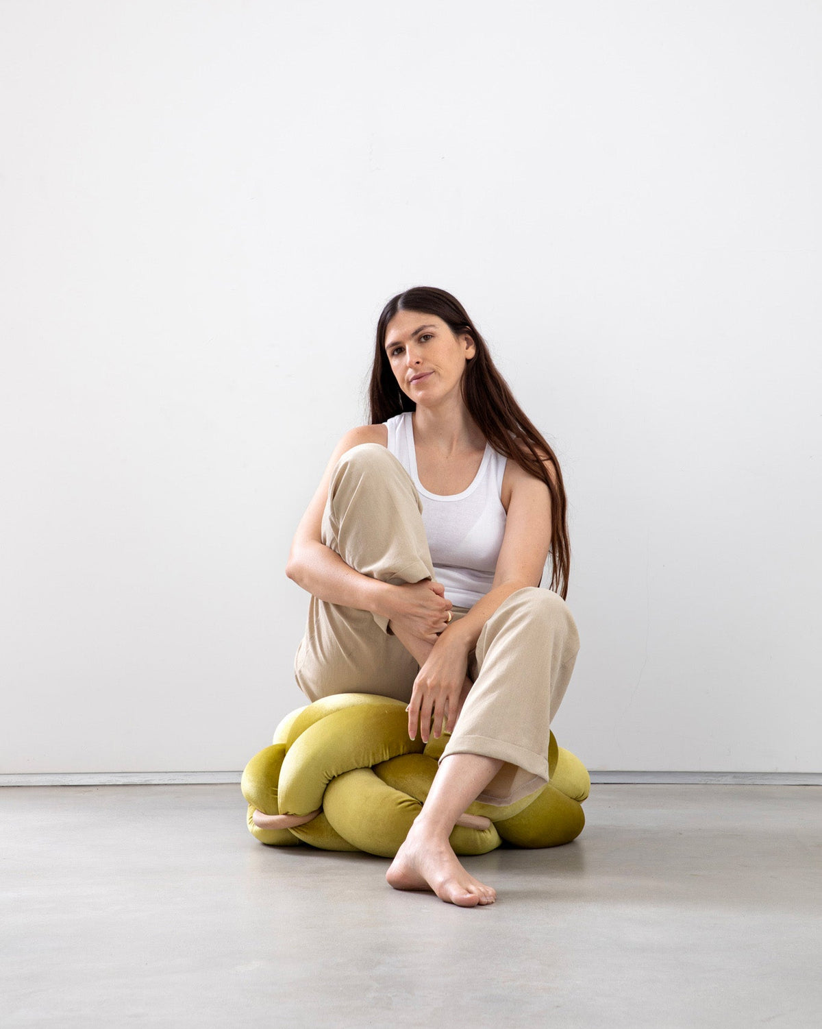 (M) Citron Knot Ottoman