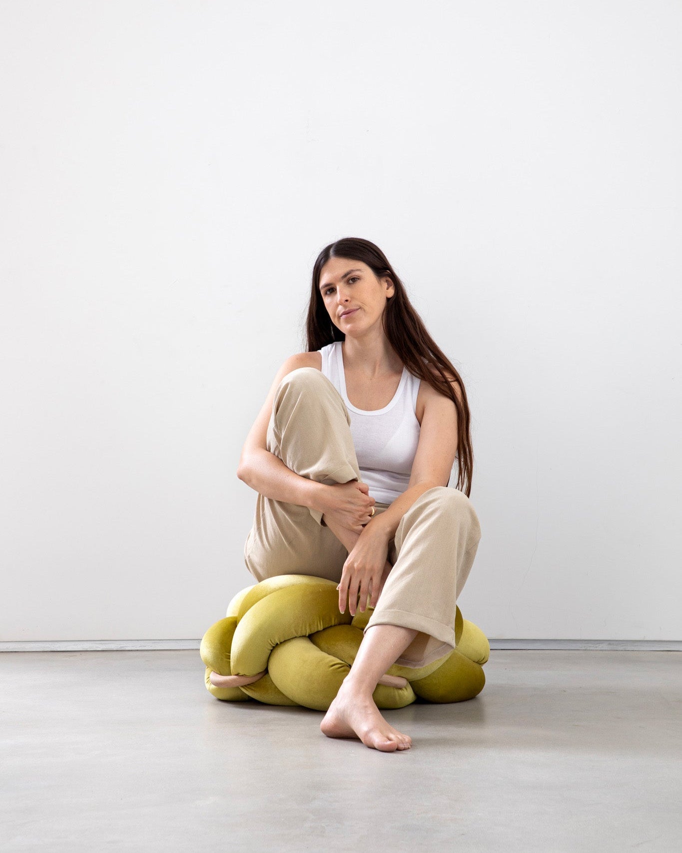ノッツスタジオ Knot Floor Cushion マスタード Mサイズ ノッツスタジオ Knot Floor Cushion マスタード Mサイズ