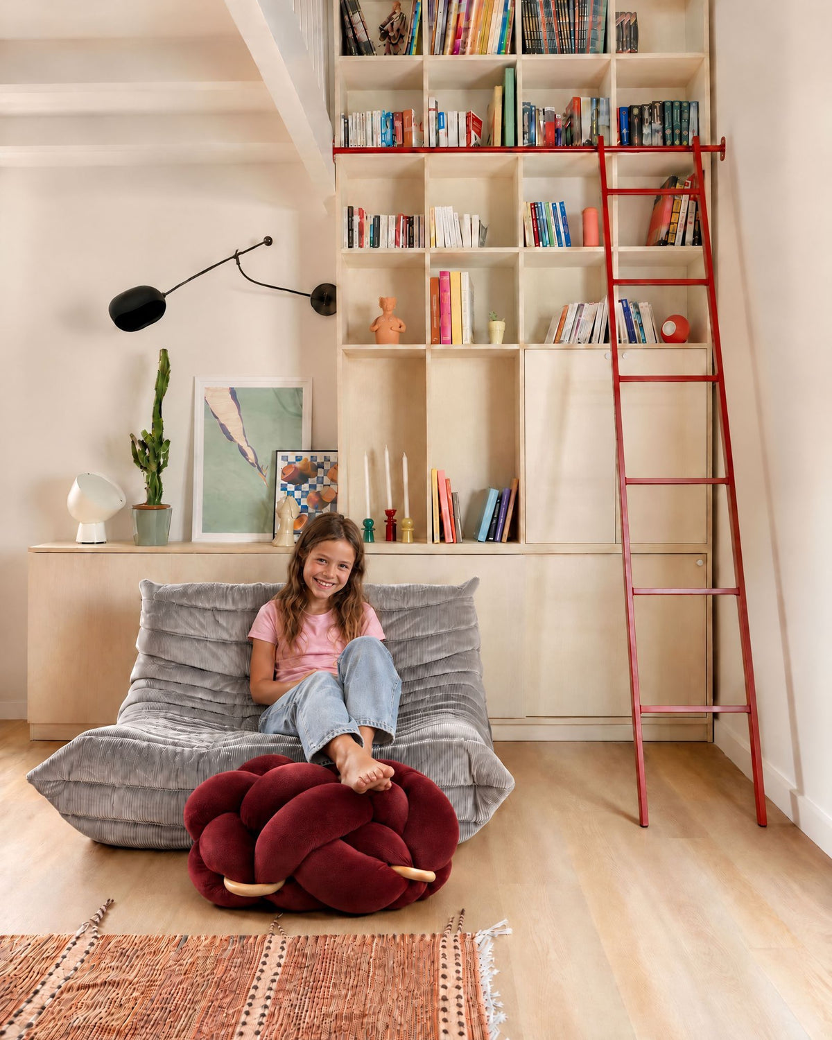 Girl with the (M) Maroon Knot Ottoman