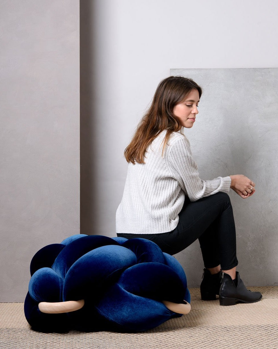 (L) Midnight Blue Velvet Knot Floor Cushion
